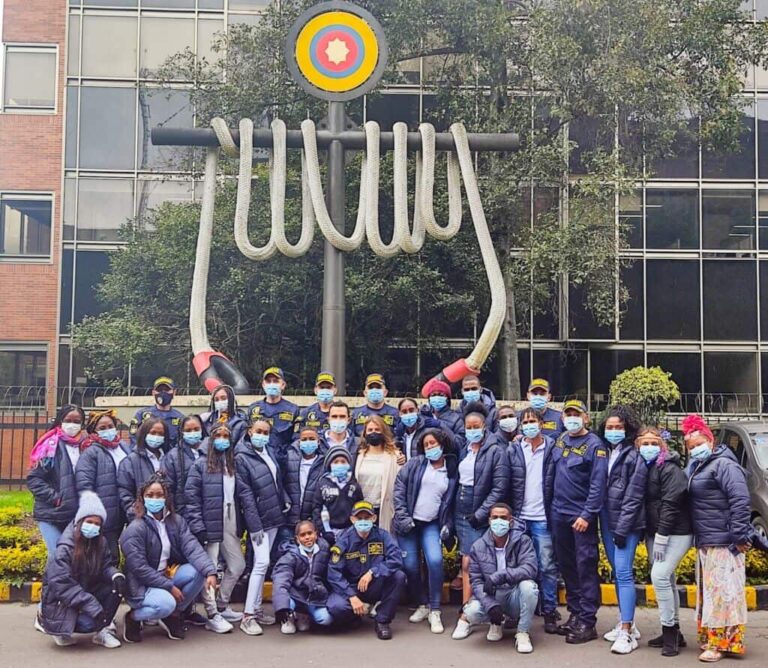 Niños de la isla Tierrabomba visitan por primera vez Bogotá.