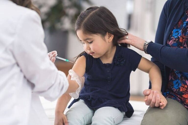 Gran jornada de vacunación para los niños del país