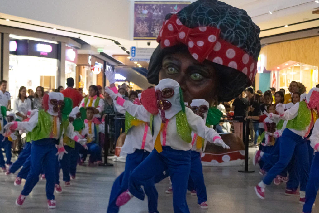 pintando-carnaval-ninos-barranquilla